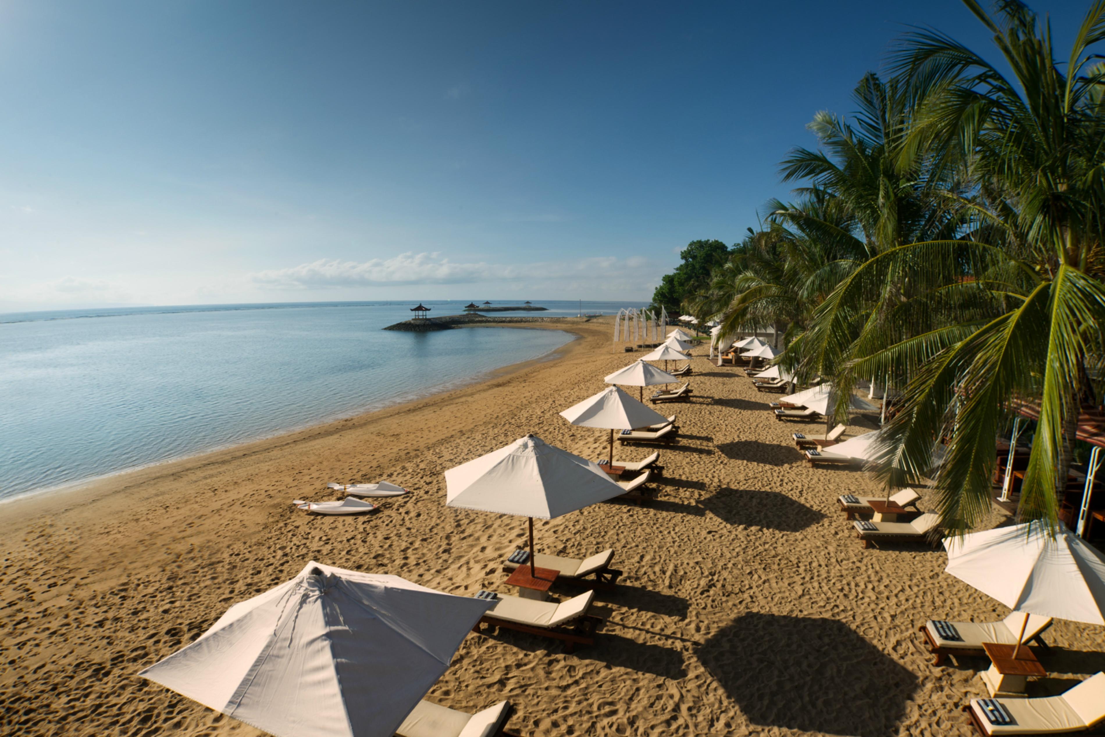 Griya Santrian A Beach Resort And Spa Санур Екстер'єр фото