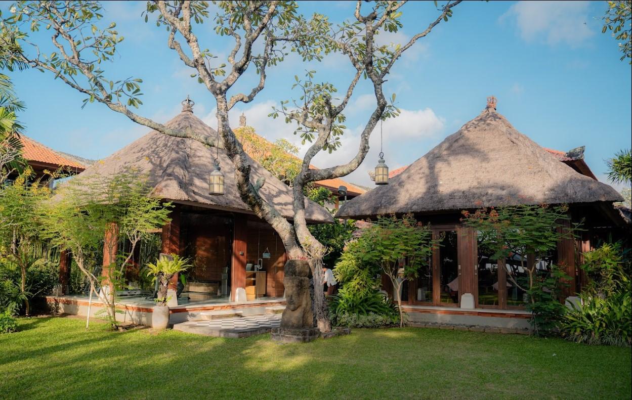 Griya Santrian A Beach Resort And Spa Санур Екстер'єр фото