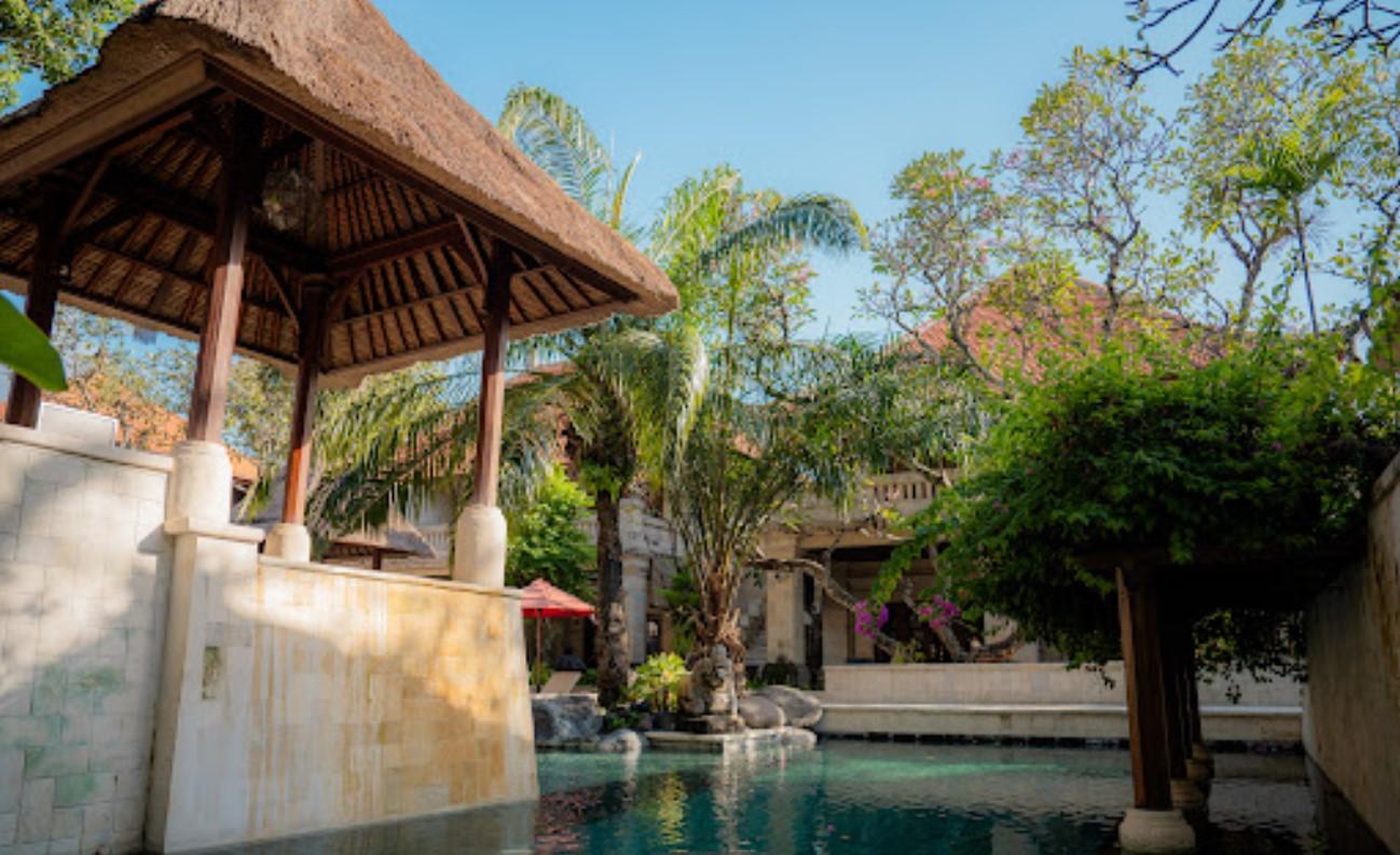 Griya Santrian A Beach Resort And Spa Санур Екстер'єр фото
