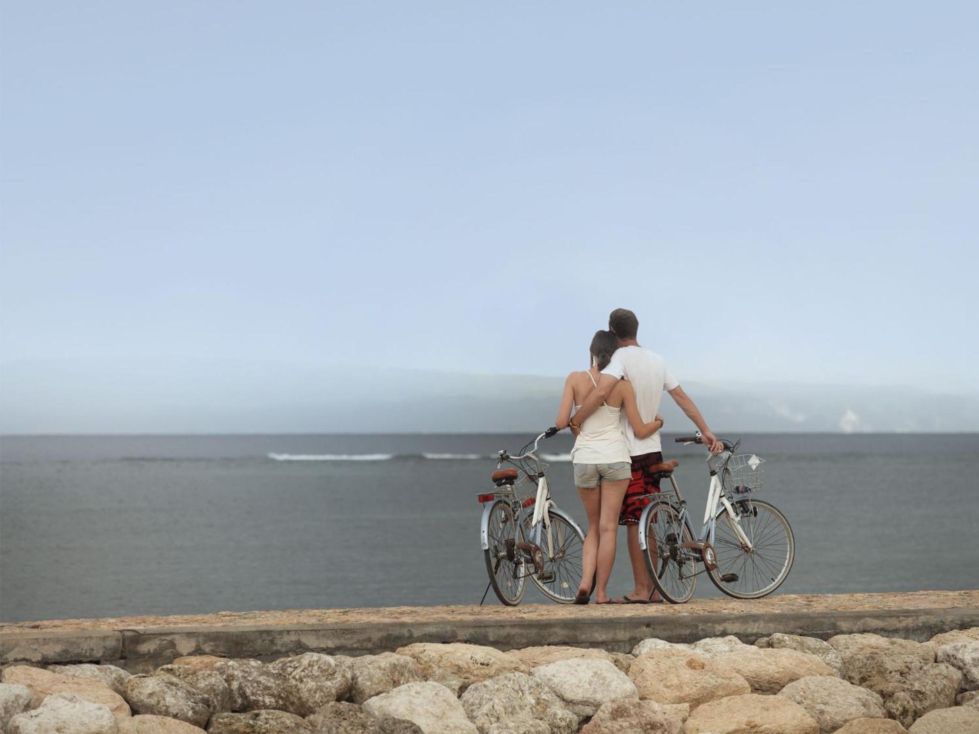 Griya Santrian A Beach Resort And Spa Санур Екстер'єр фото