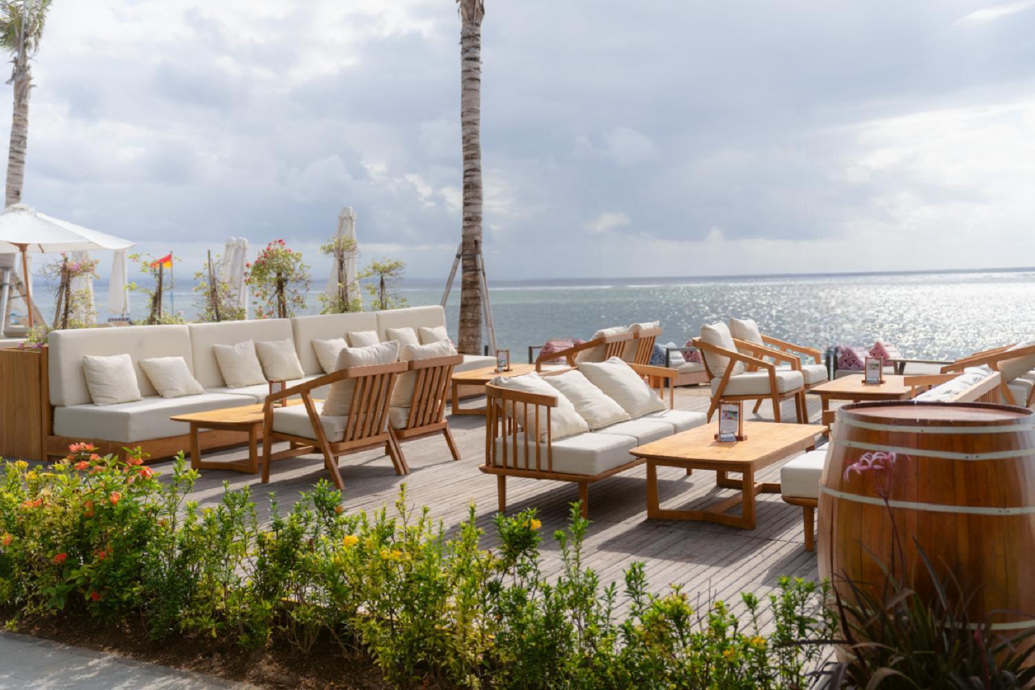 Griya Santrian A Beach Resort And Spa Санур Екстер'єр фото