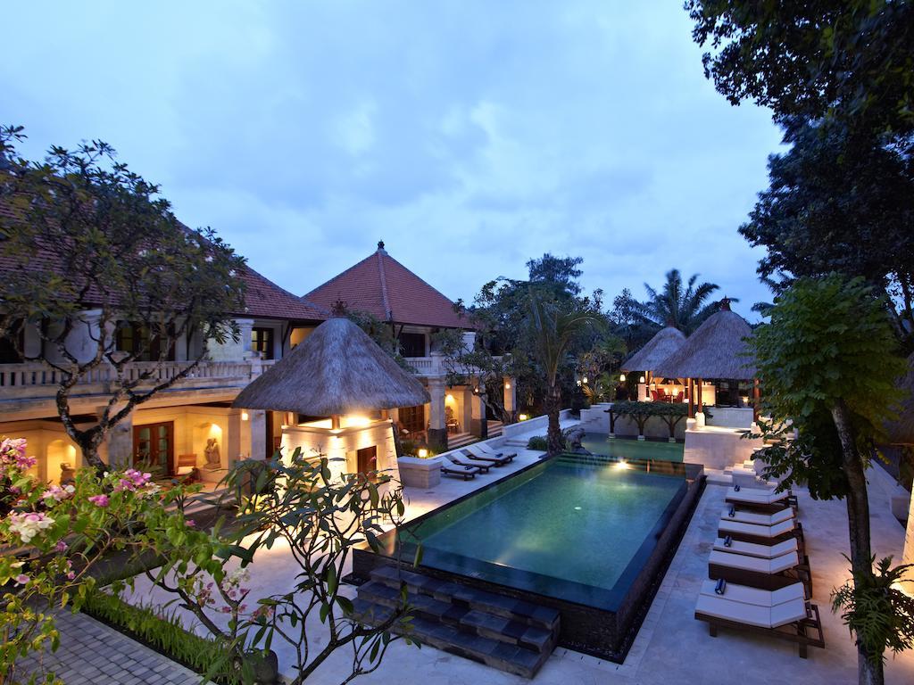 Griya Santrian A Beach Resort And Spa Санур Екстер'єр фото