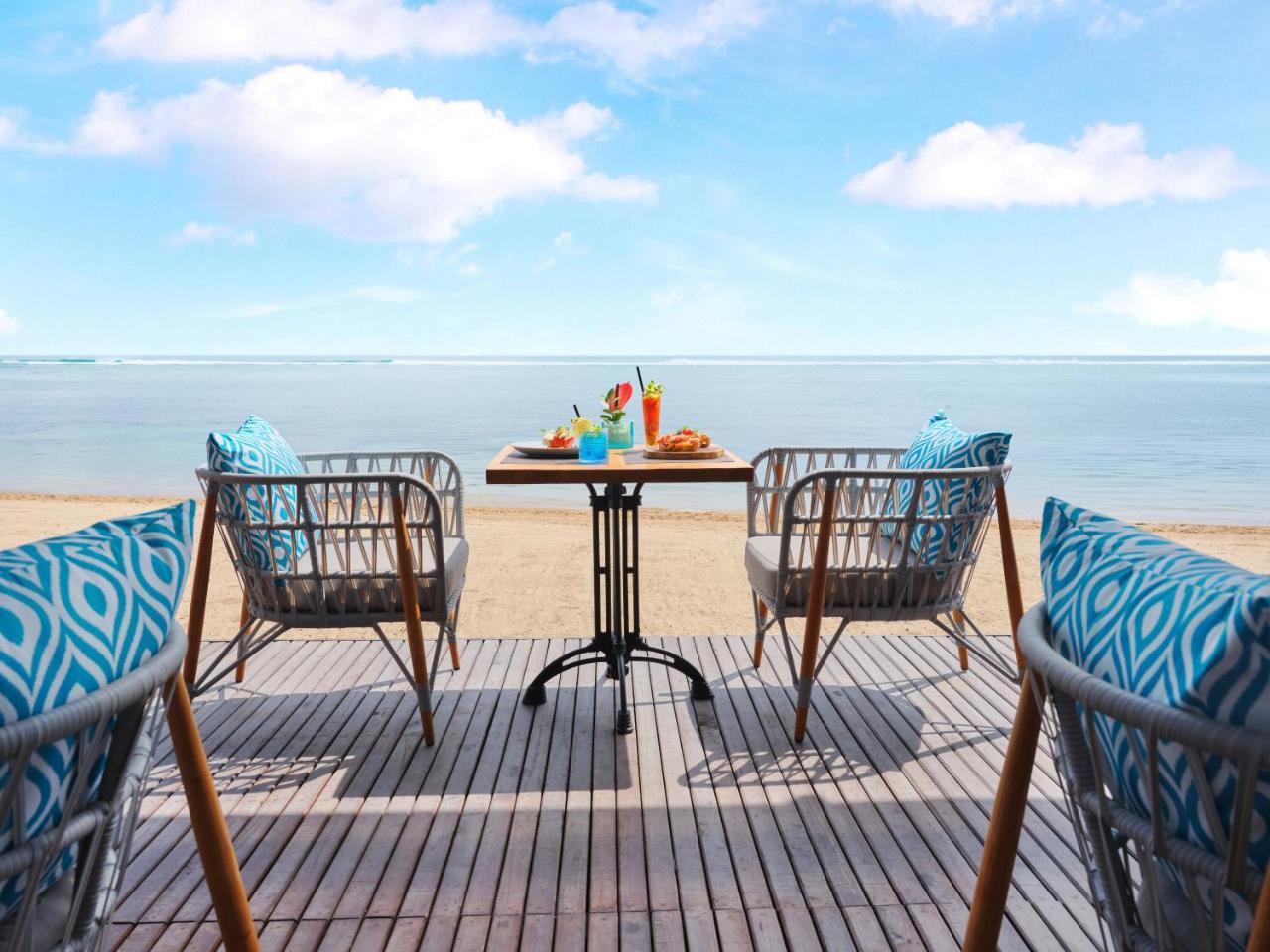 Griya Santrian A Beach Resort And Spa Санур Екстер'єр фото