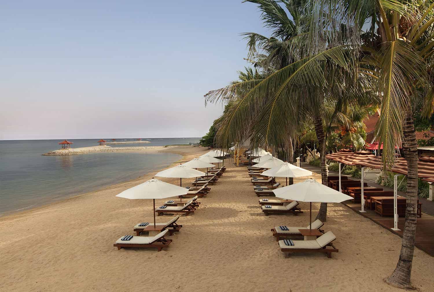Griya Santrian A Beach Resort And Spa Санур Екстер'єр фото